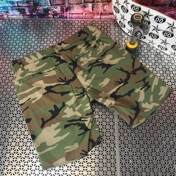 😎 BRIXTON SHORTS 😎 - Picture 3 of 4